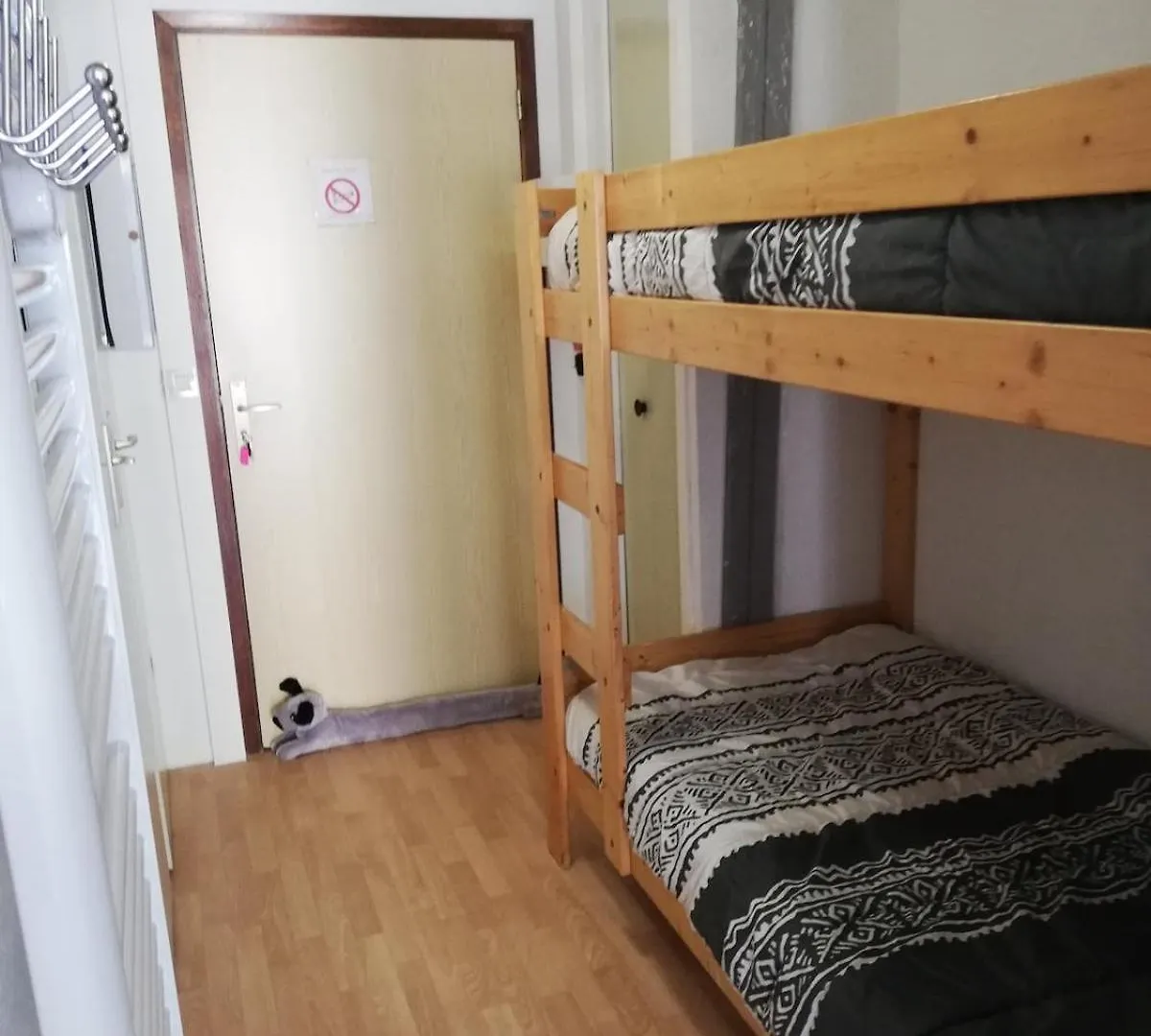 Lägenhet Appartement Avec Balcon Au Centre De Saint-Lary
